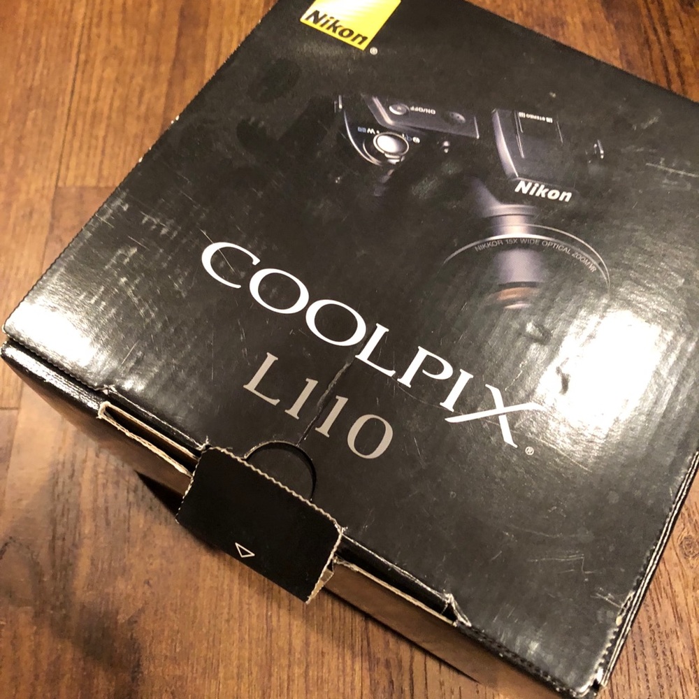 Nikon Coolpix l110 camera